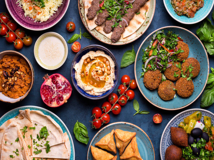 سفره‌گردی از ایران تا جهان؛ مجموعه کامل رسپی‌های ایرانی و ملل